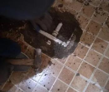 高密卫生间漏水维修公司为您分享下卫生间渗水如何处理及注意事项